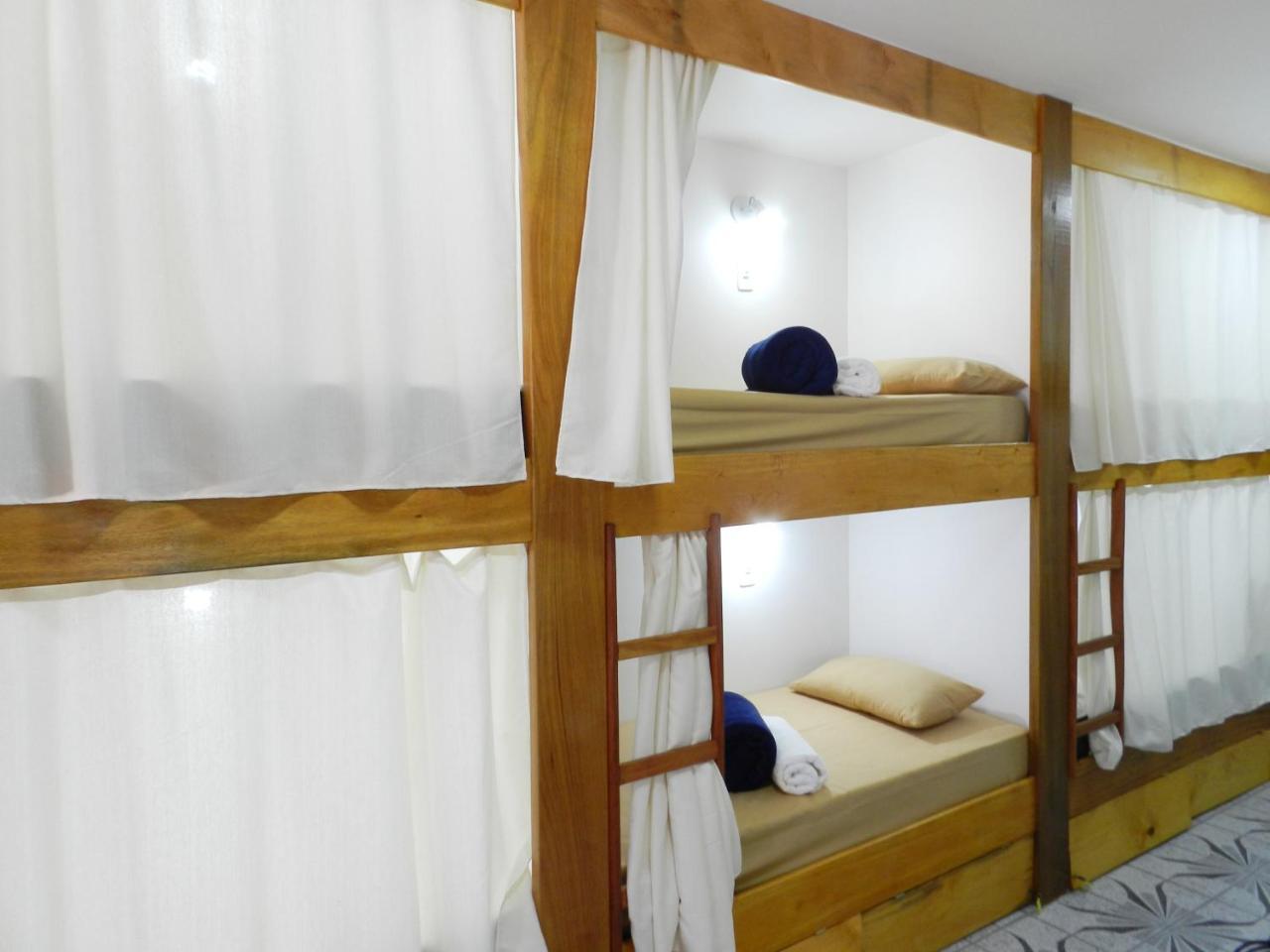 Utopia Hostel أباريسيدا المظهر الخارجي الصورة